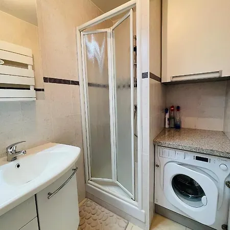 Floriana Apartment Cannes